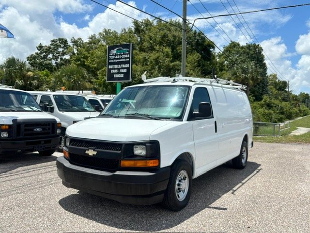 2017 Chevrolet G2500 Vans